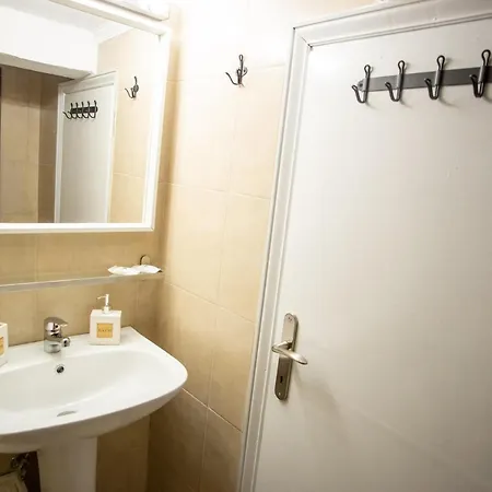 Center Small Apartment